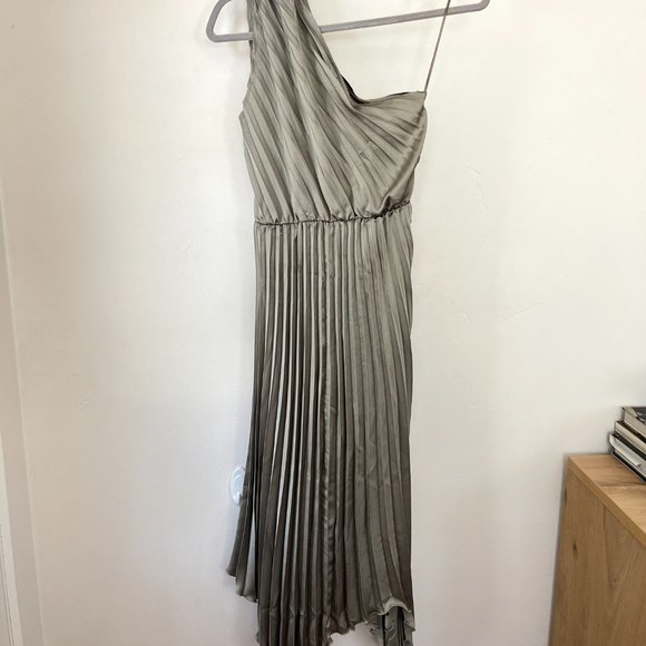 Billy J Cali One Shoulder Midi Dress, Olive, Small - Picture 4 of 7